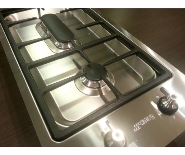 SMEG domino gas kookplaat 30 cm. PDXS30PNL