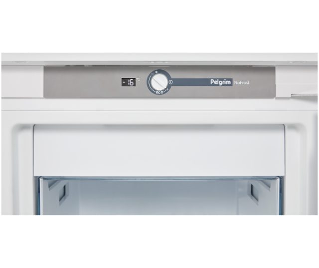 Foto van het bedieningspaneel van de Pelgrim PVS24102N inbouw vrieskast