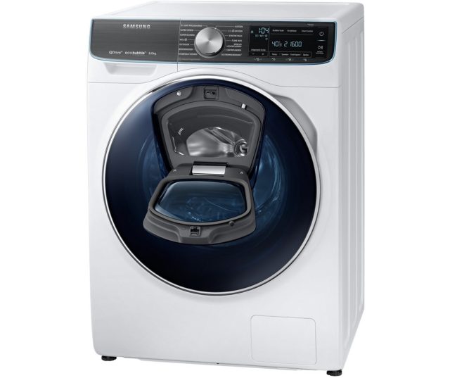 Kledingstuk vergeten? Geen probleem met de AddWash functie op de Samsung WW80M760NOM wasmachine