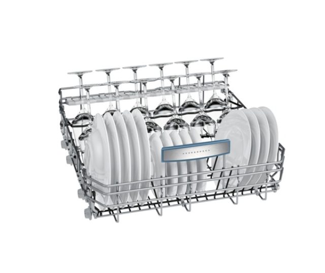 Foto van de onderkorf van de BOSCH vaatwasser SBV99T10NL