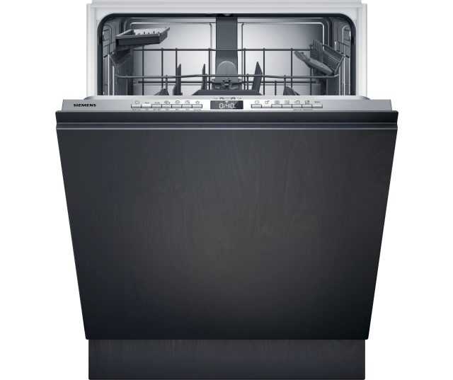 Siemens SN63HX16AE volledig geïntegreerde vaatwasser, geopend met zicht op interieur en korven