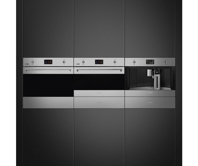 Smeg CMS4303X volautomatische inbouw koffiemachine