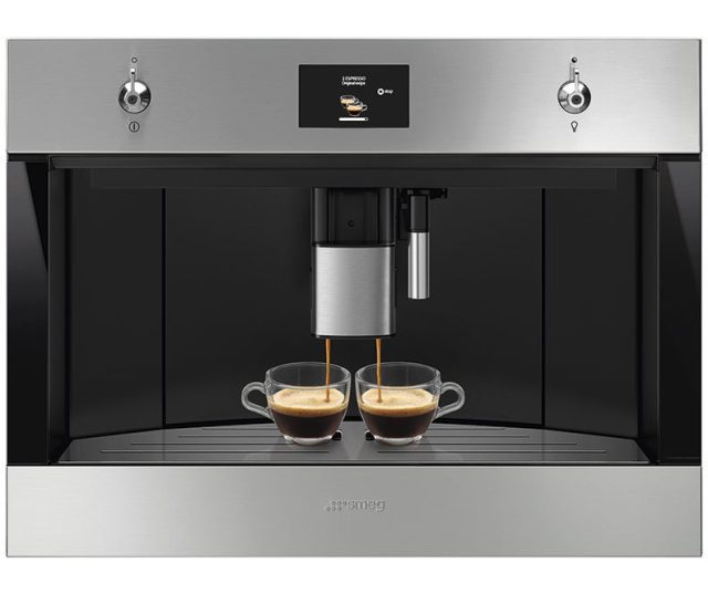 Smeg CMS4303X volautomatische inbouw koffiemachine