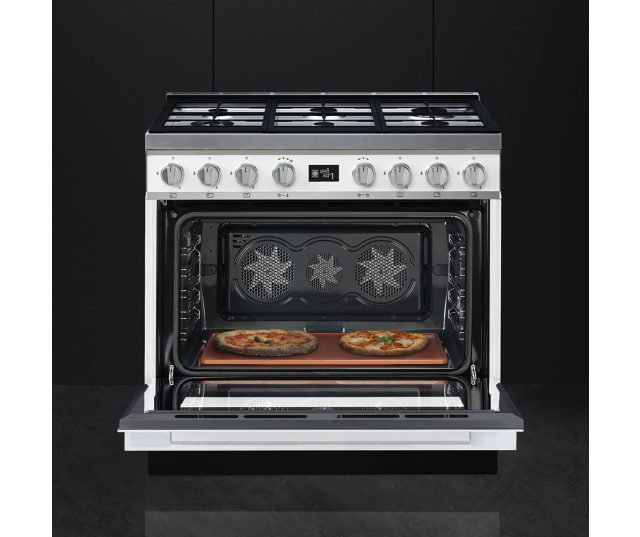 Smeg CPF9GMWHNLK gasfornuis binnenkant oven