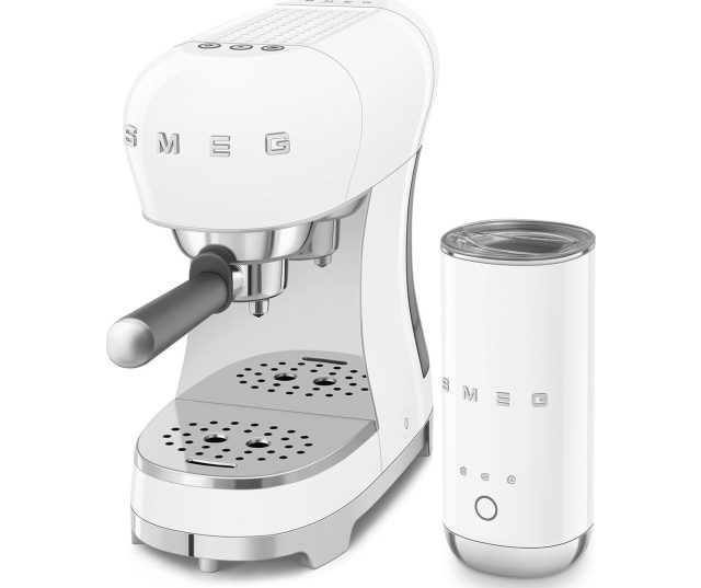 ECF12WHEU Smeg koffiemachine - Retro jaren '50 design