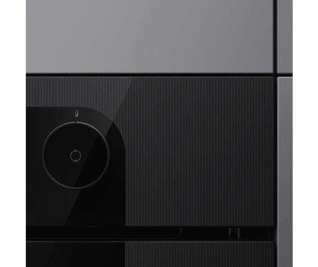 Smeg SO4201M1BI magnetron combi zijkant detail bedieningspaneel