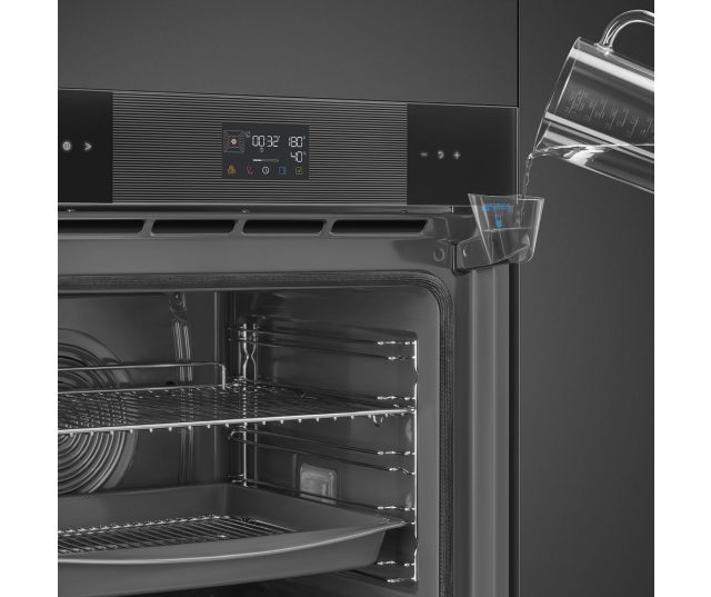 Smeg SOP6102S2PB3 combi-stoomoven bedieningspaneel detail met digitaal display, tijd- en temperatuurindicatie