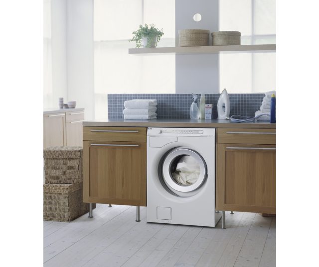 Zeer strak design van de Asko W6884 misstaat ook zeker niet in de keuken