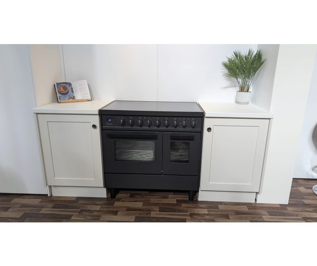 Dubbele oven op het inductie fornuis type LDBI09WSCM3/MGD