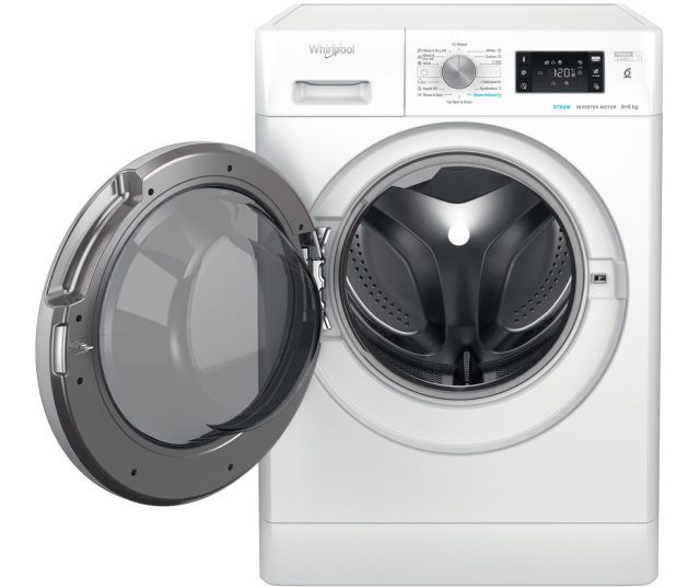 Whirlpool was/droogcombinatie 8+6 kg met geopende deur en zichtbaar interieur met trommel