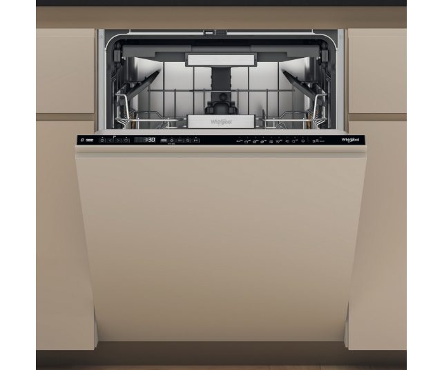 Whirlpool W7I HP40 LSC inbouwvaatwasser geïnstalleerd in keuken