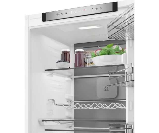 Whirlpool WHK2 5294 B6E1 bedieningspaneel met digitaal display, symbolen en touchbediening bovenste ruimte