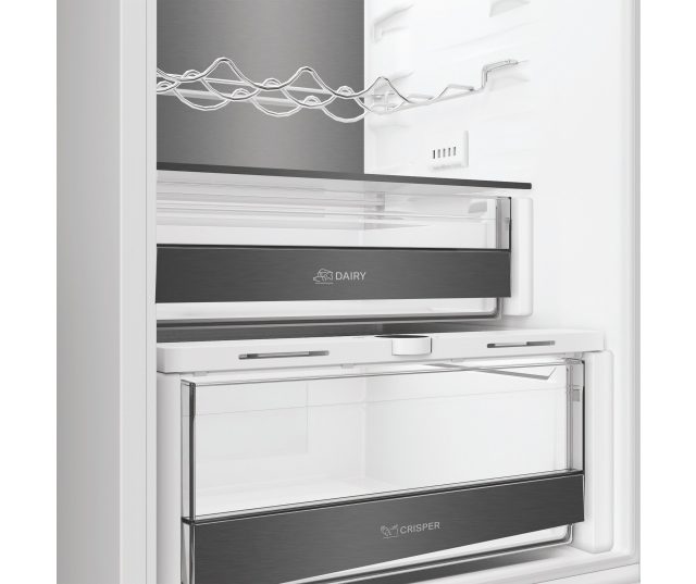 Whirlpool WHK2 5323 B5E2 vrieskast interieur deur lege rekken en laden