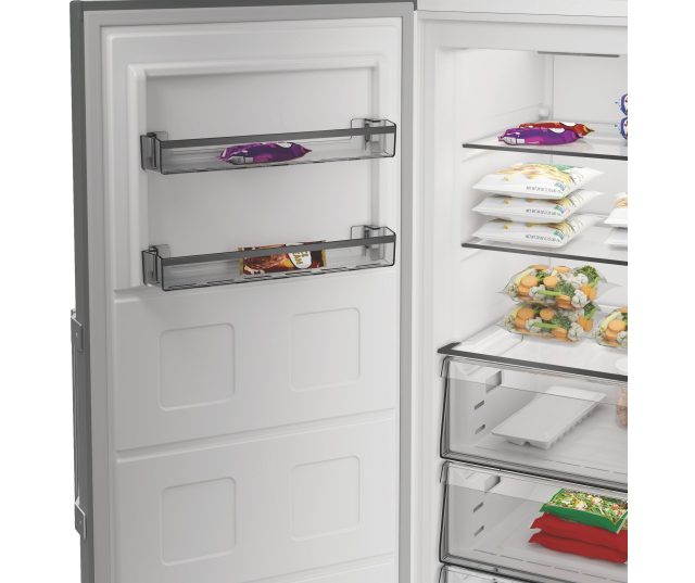 Whirlpool WHMFF 6312 XP5E middelste friescellae leeg zonder inhoud