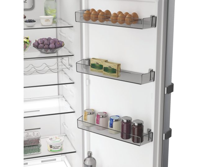 Whirlpool WHMLF 6442 XP4 deurvakken rechts detail, eierrek en potjes met conserven