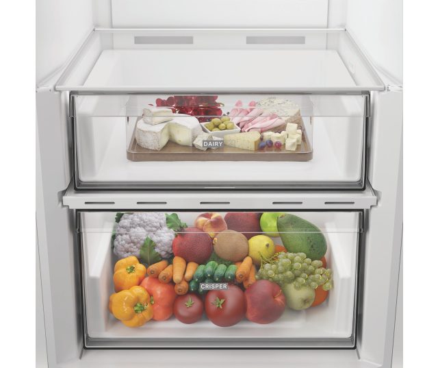 Whirlpool WHMLF 6444 W6E uitgeschoven groentenladen crisper compartimenten