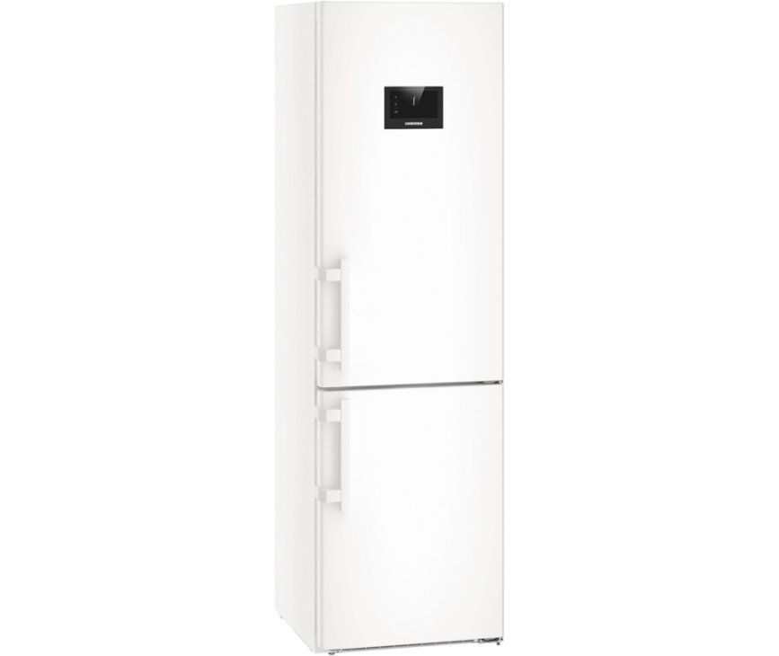 De Liebherr CBNP4858 koelkast wit is voorzien van WiFi en een display op de voorkant