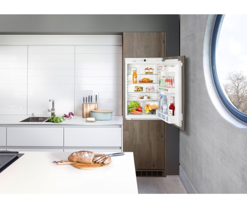 De Liebherr IK1620 inbouw koelkast is volledig te integreren in uw keuken