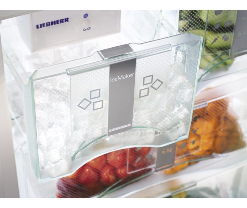 De Liebherr SBSbs7353 koelkast side-by-side heeft IceMaker zodat u altijd ijsblokjes heeft