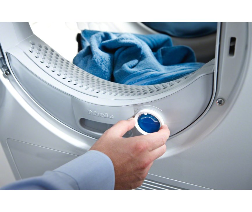 De Miele TMG 840 WP heeft een FragraceDos functie voor toevoeging van geur aan het wasgoed