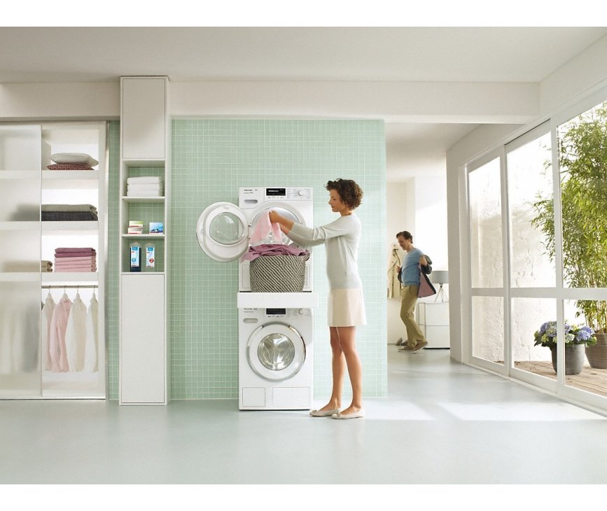De Miele WTV512 is geschikt voor plaatsing tussen een Miele wasmachine en droger