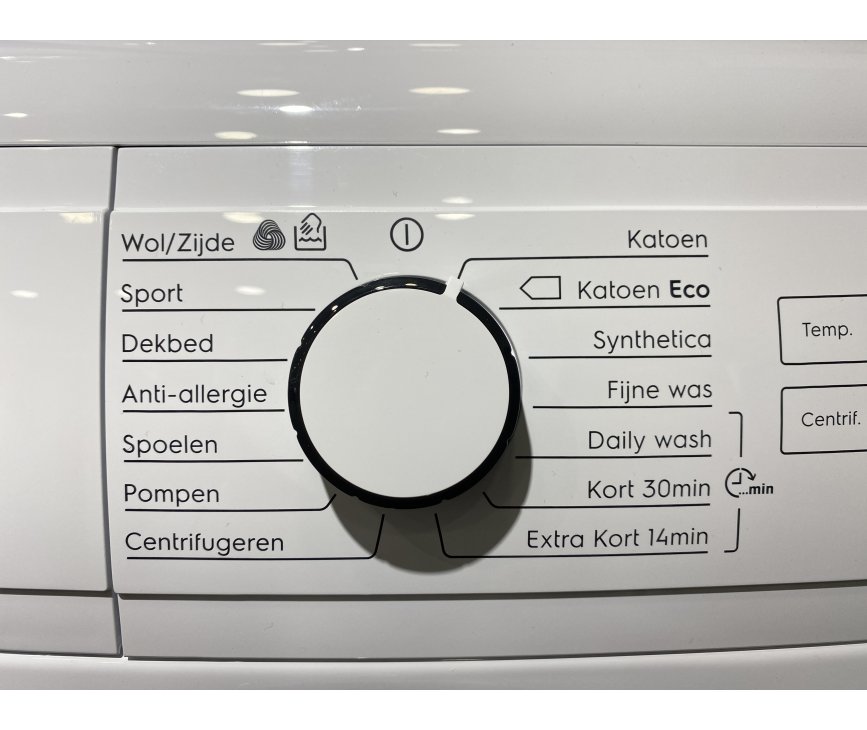 Zanussi ZWFROMA wasmachine