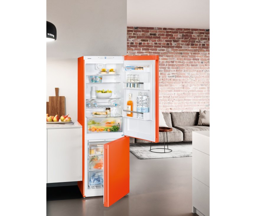 Liebherr CNno4313 oranje koelkast