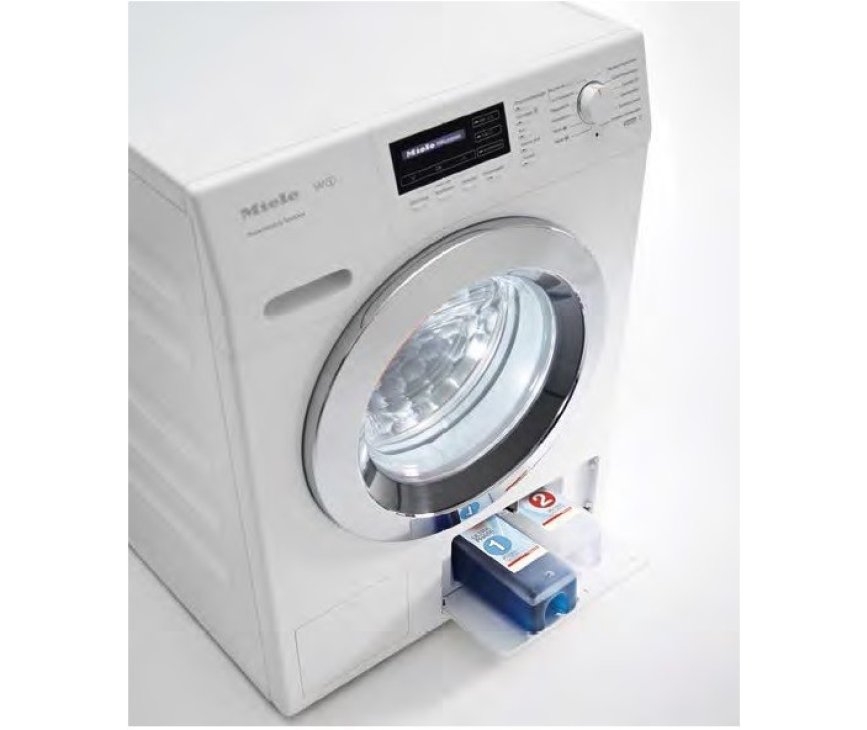 Uit de flessen wasmiddel voor de Miele WKH 132 WPS wasmachine wordt zoveel gepakt als nodig