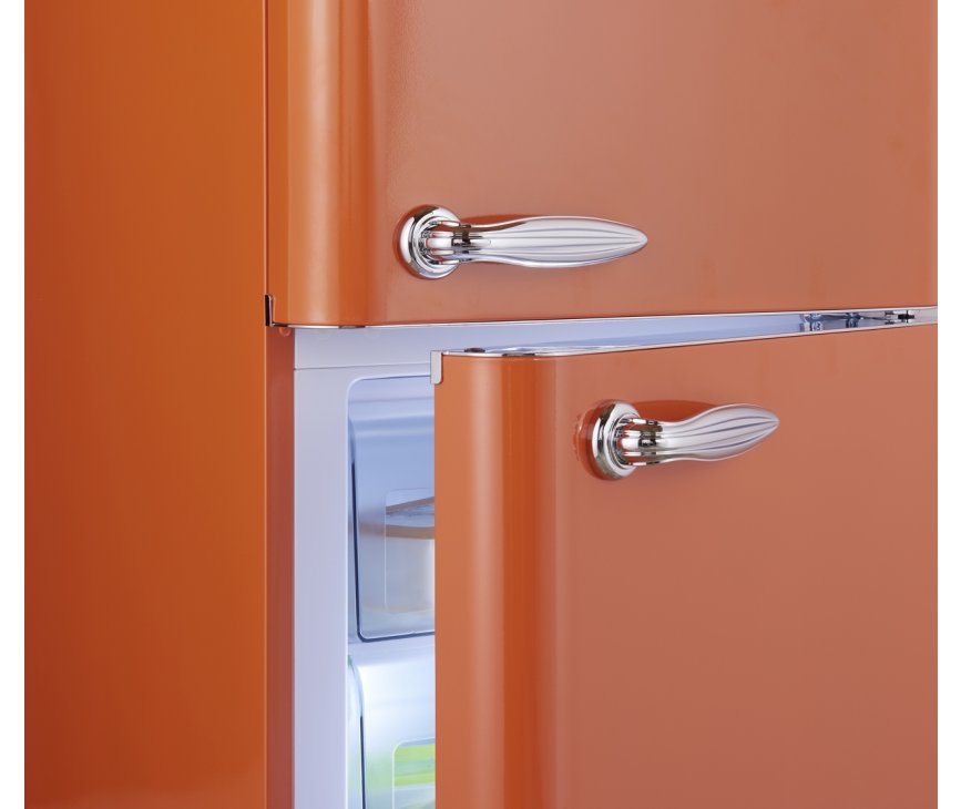De deurgrepen van de Schneider SL250O CB A++ oranje koelkast
