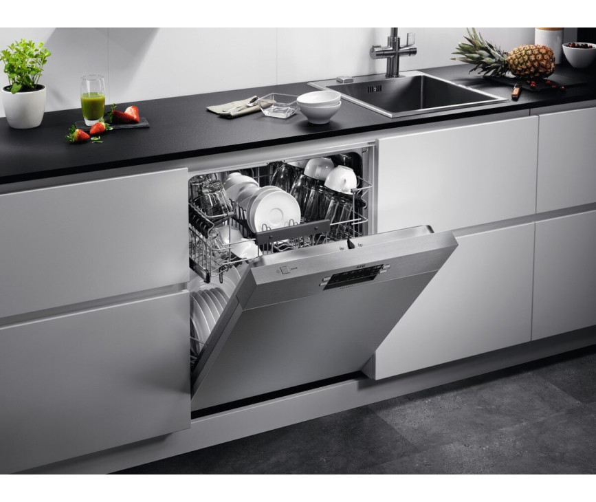 AEG FES5368XZM inbouw vaatwasser - half geintegreerd