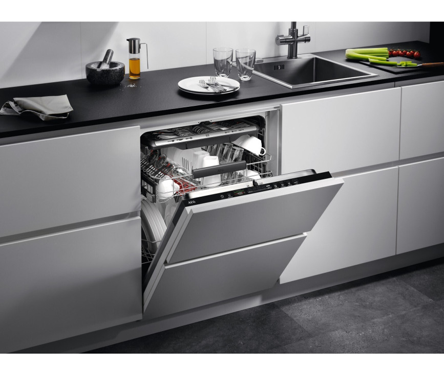 AEG FSE75768P inbouw vaatwasser met besteklade en Home Connect