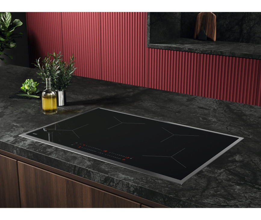 AEG TO84IA0FXB inbouw kookplaat - 80 cm. - rvs stootrand