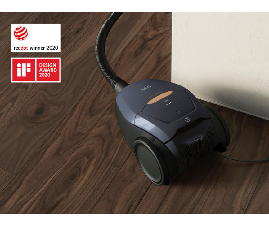 Aeg VX82-1-4MB stofzuiger blauw