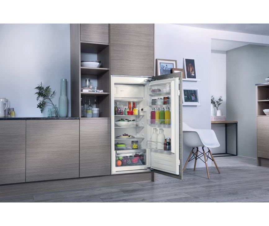 Bauknecht KSI 12GF2 inbouw koelkast met vriesvak - nis 122 cm.