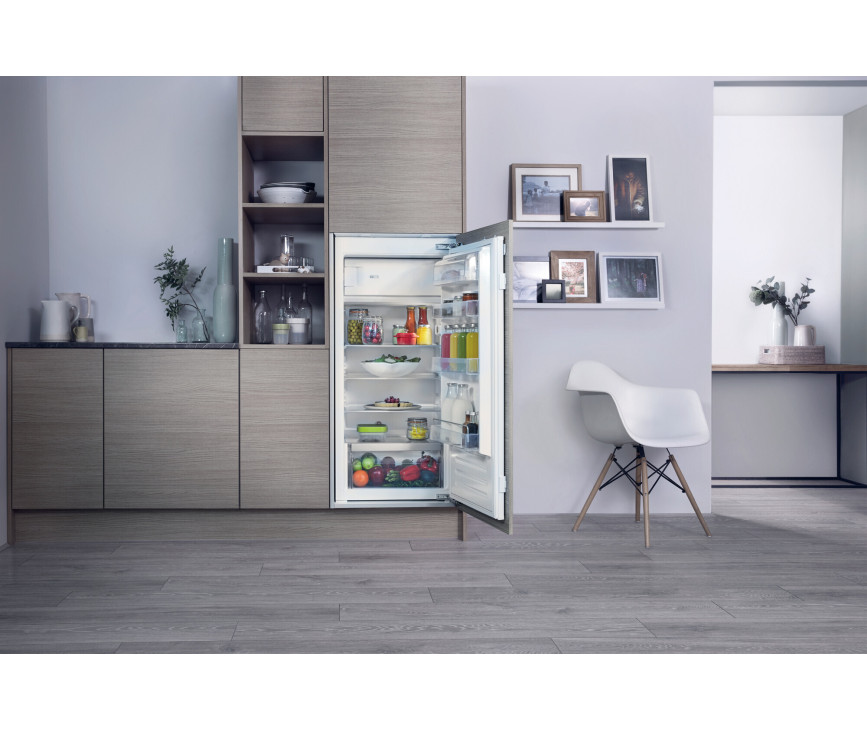 Bauknecht KSI 12GF2 inbouw koelkast met vriesvak - nis 122 cm.