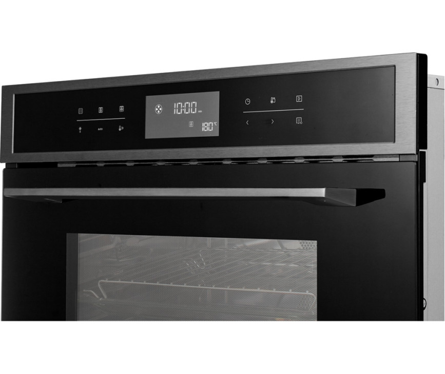 De Etna CM644Ti bescihkt over een tiptoets bediening met een LCD display in het midden