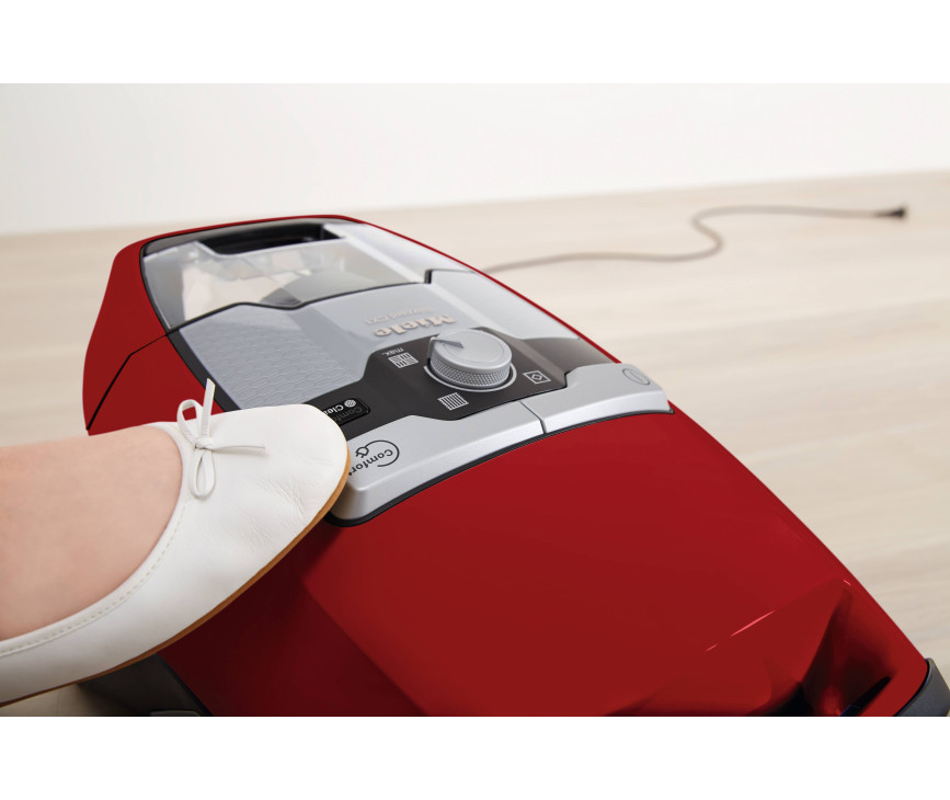 Miele Blizzard Red PowerLine Mangorood stofzuiger zonder stofzak