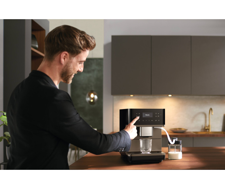 Miele CM6360 Obsidiaanzwart BronzePearlfinish koffiemachine