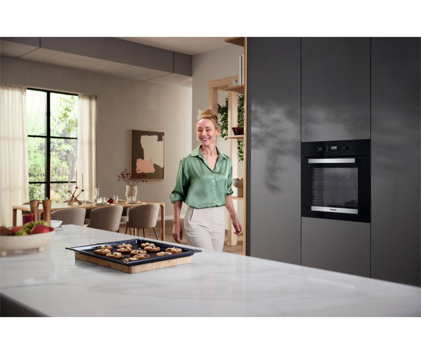Miele H2455BP inbouw oven met pyrolyse functie