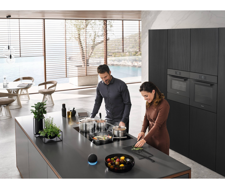 Miele KMDA7272FL-U inductie kookplaat met afzuiging