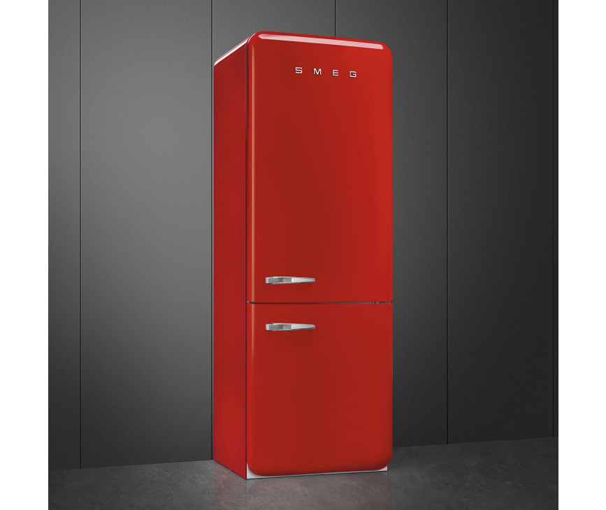 Smeg FAB38RRD6 retro jaren 50 koelkast - rood - rechtsdraaiend
