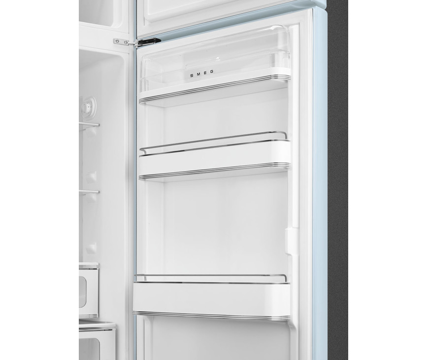 Smeg FAB30RPB5 rechtsdraaiende retro koelkast - pastel blauw