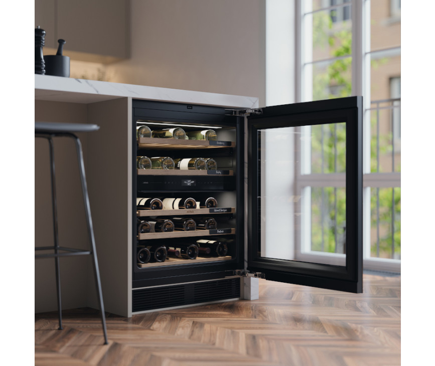 Atag KU8571K2C onderbouw wijnkoelkast - zwart met vensterglas