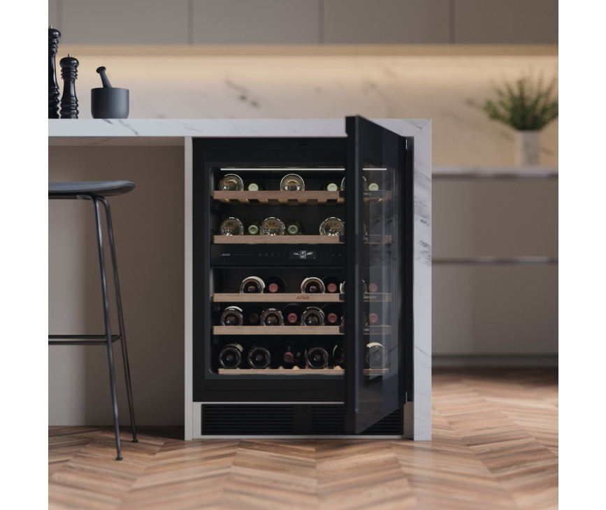 Atag KU8571K2C onderbouw wijnkoelkast - zwart met vensterglas
