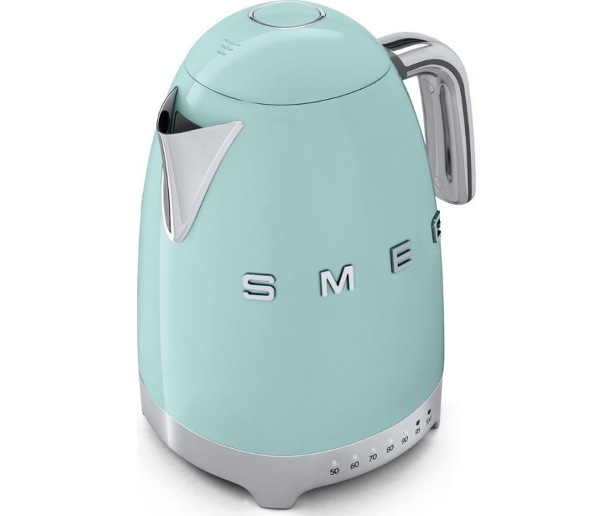 De Smeg KLF04PGEU waterkoker groen is uitgevoerd in het groene retro jaren 50 design