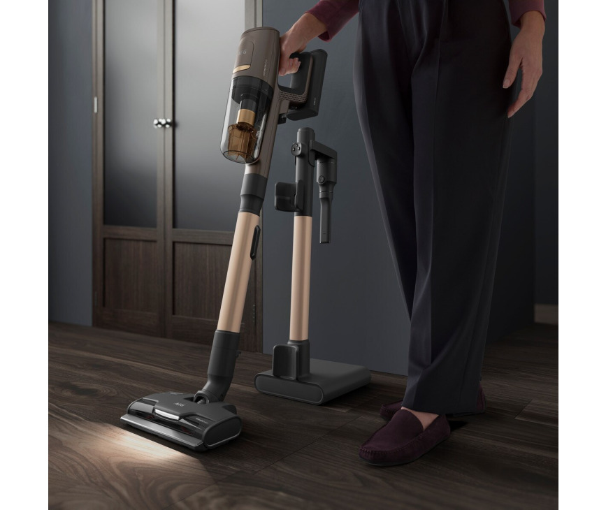 AEG AP81A25ULT steel stofzuiger met accu en PowerRoller