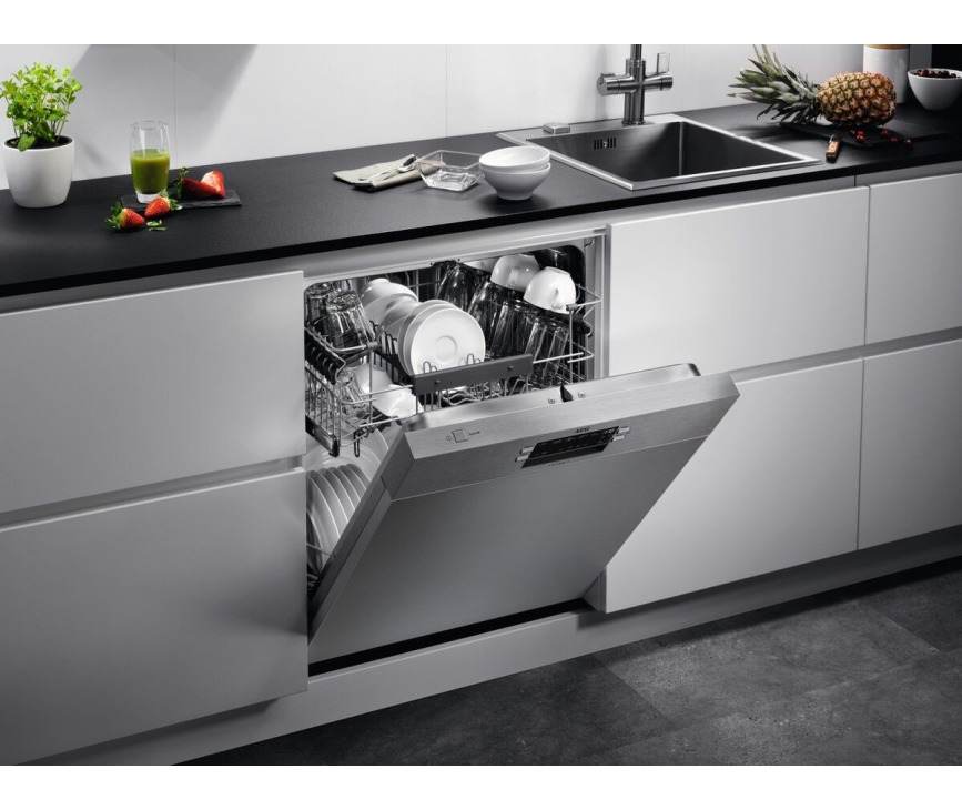 AEG FEB52630ZM inbouw vaatwasser - rvs bedieningspaneel