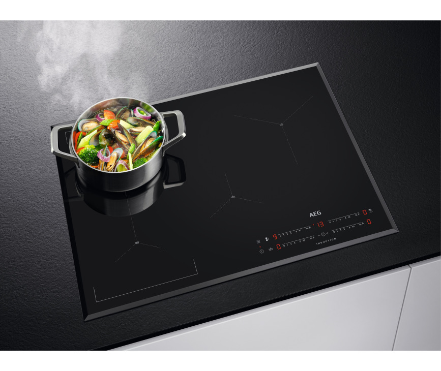 AEG IAE7442SFB inbouw inductie kookplaat - SenseBoil