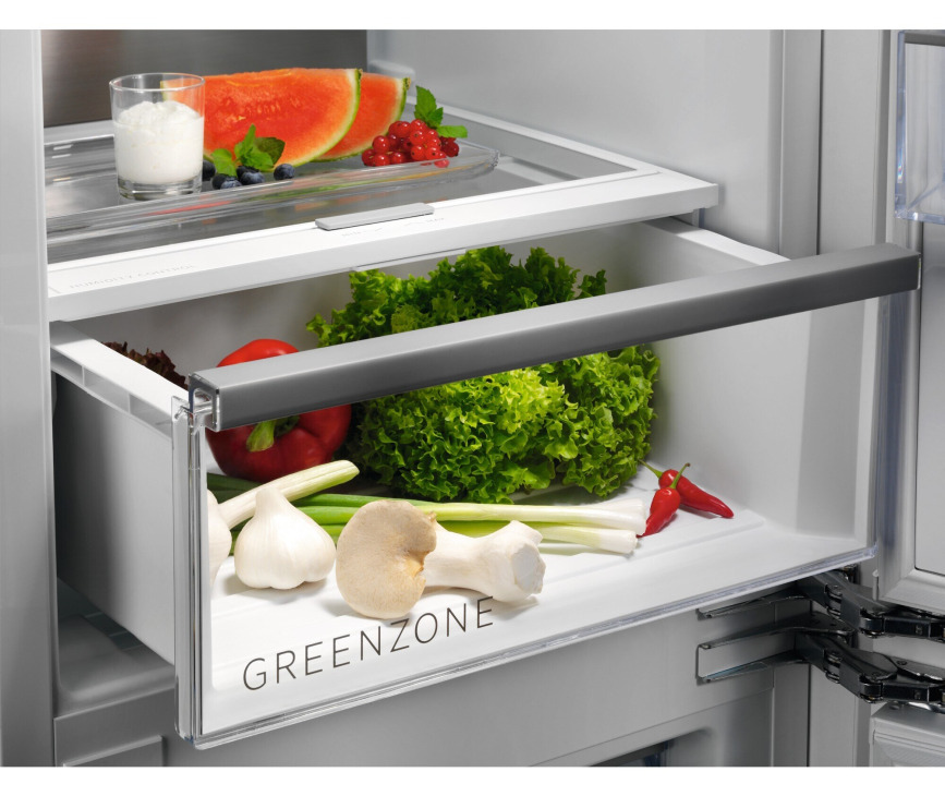 AEG SCE818E8MF inbouw koelkast - nofrost - nis 178 cm.