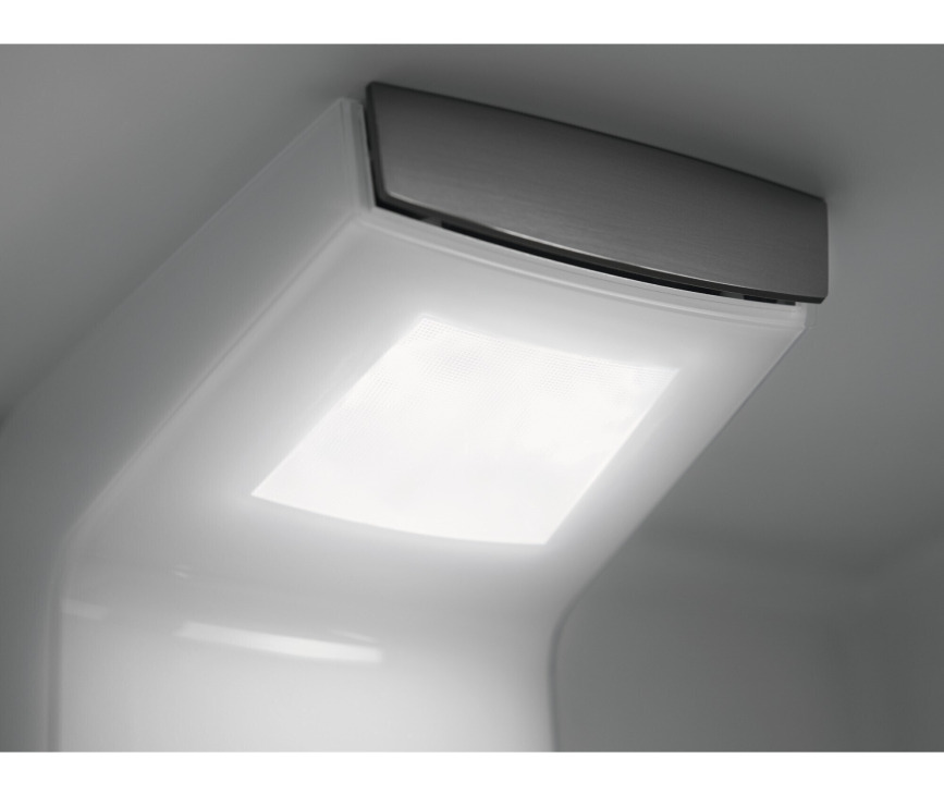 AEG SKB818D1DS inbouw koelkast - nis 178 cm.